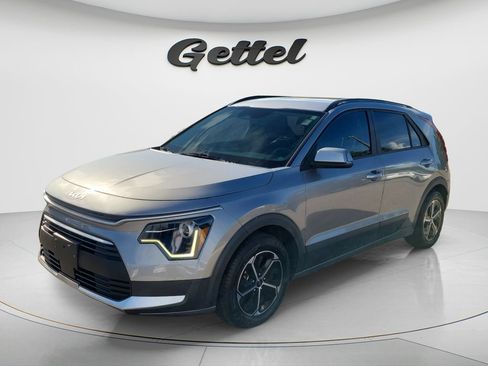 Used 2023 Kia Niro EX FWD image 1