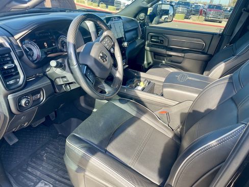 Used 2022 RAM 2500 Limited image 10