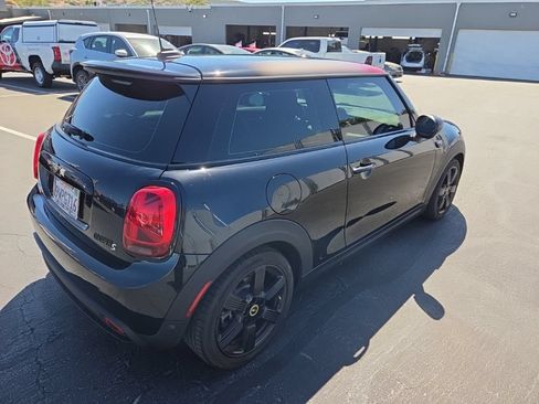 Used 2024 MINI Cooper SE FWD image 5