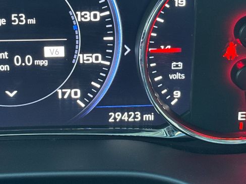 Used 2023 GMC Acadia Denali w/ Black Diamond Edition image 3