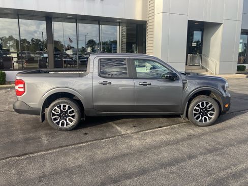 Used 2024 Ford Maverick Lariat w/ 4K Tow Package AWD/4WD image 8