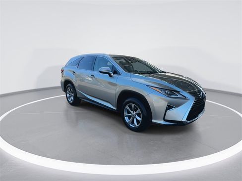 Used 2018 Lexus RX 350L FWD image 2