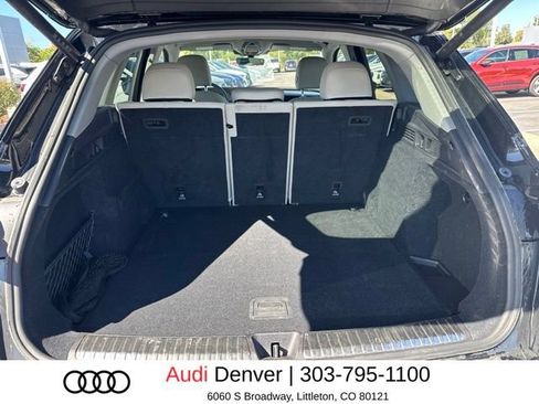 Used 2025 Audi Q5 Premium AWD/4WD image 11