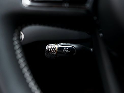 Used 2024 Bentley Continental GT image 61