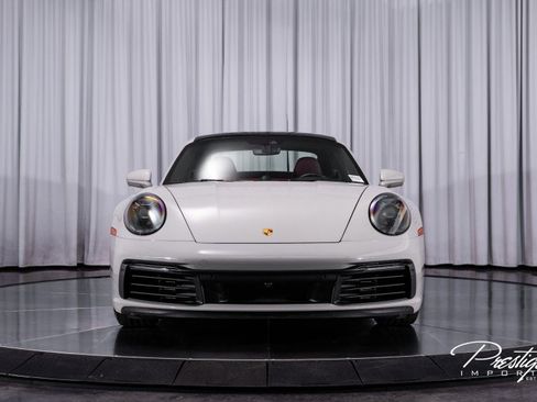 Used 2024 Porsche 911 Carrera S image 4