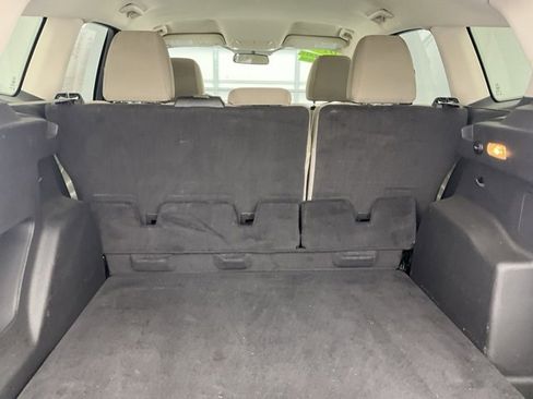 Used 2017 Ford Escape SE w/ SE Cold Weather Package image 21