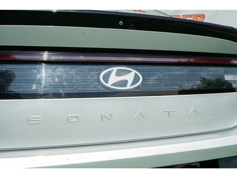 Used 2025 Hyundai Sonata SEL FWD image 35