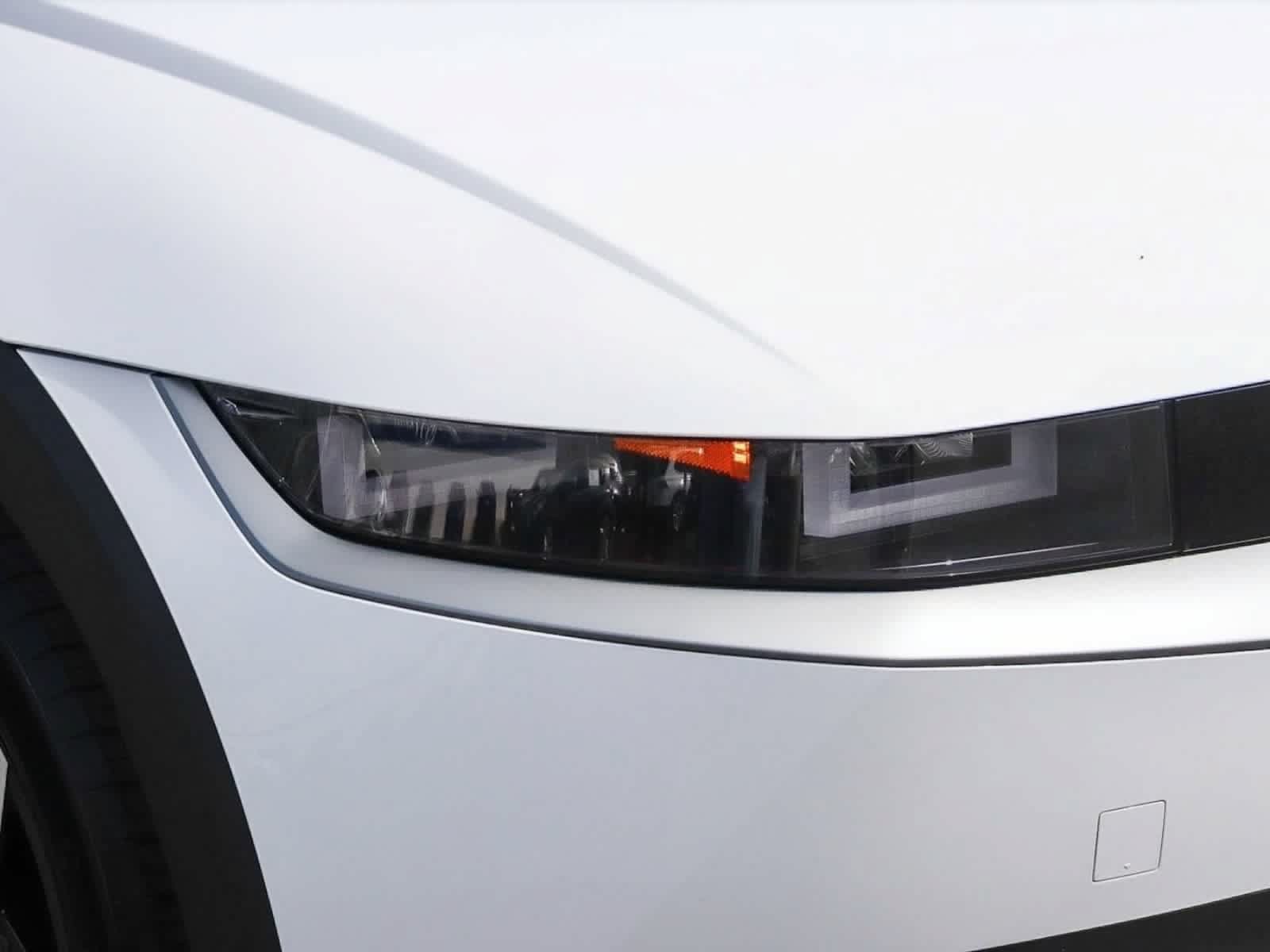 Used 2024 Hyundai Ioniq 5 SEL RWD image 4