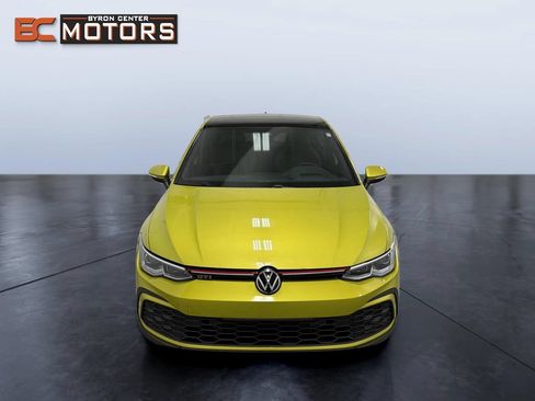 Used 2022 Volkswagen GTI Autobahn FWD image 8