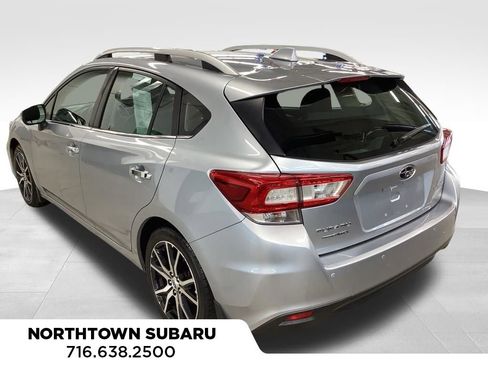Used 2017 Subaru Impreza 2.0i Limited AWD/4WD image 2