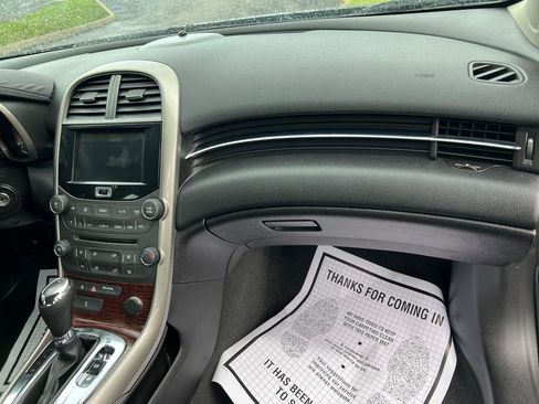 Used 2013 Chevrolet Malibu LT w/ Power Convenience Package FWD image 32
