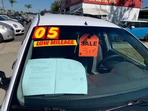 Used 2005 Ford Focus SE image 18