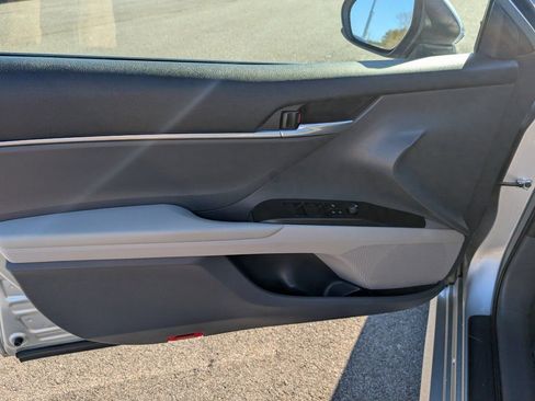 Used 2023 Toyota Camry LE image 14