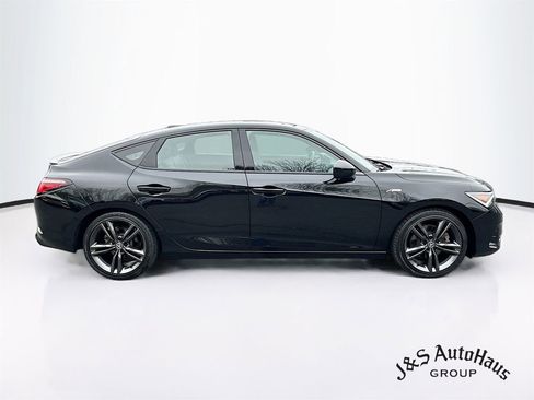 Used 2023 Acura Integra A-Spec image 8