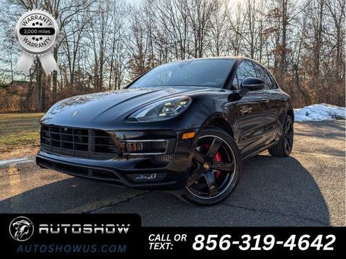 Used 2018 Porsche Macan Turbo AWD/4WD image 1