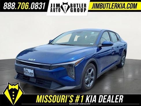 Used 2025 Kia K4 FWD image 1