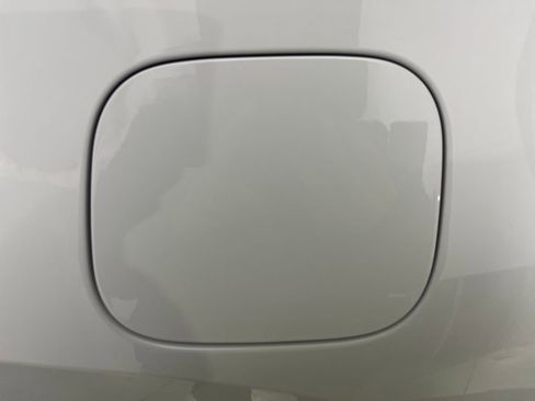 Used 2025 Chevrolet Equinox LT w/ Convenience Package II image 43