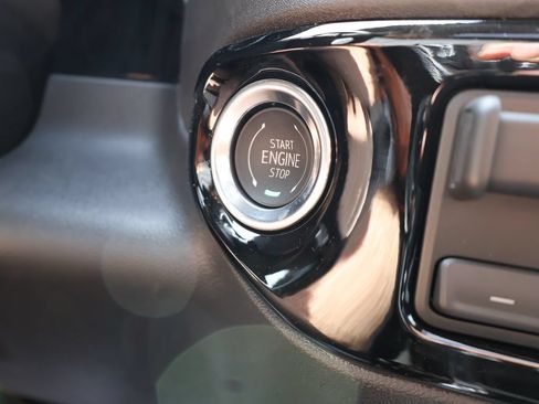 New 2026 Chevrolet Silverado 1500 LT Trail Boss w/ LT Trail Boss Premium Package AWD/4WD image 22