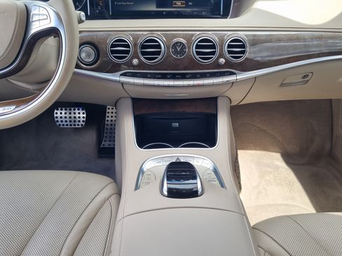 Used 2015 Mercedes-Benz S 550 4MATIC Sedan image 22