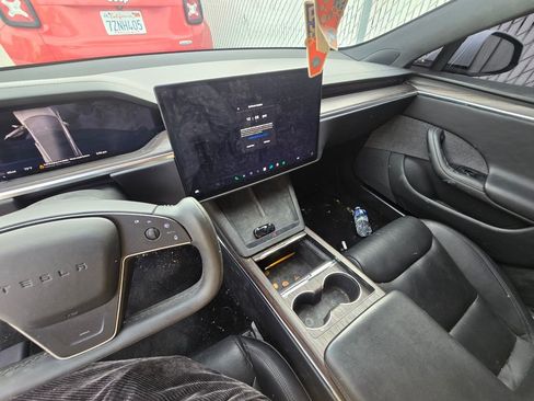 Used 2021 Tesla Model S Long Range image 13