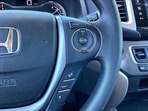 Used 2016 Honda Pilot EX image 25