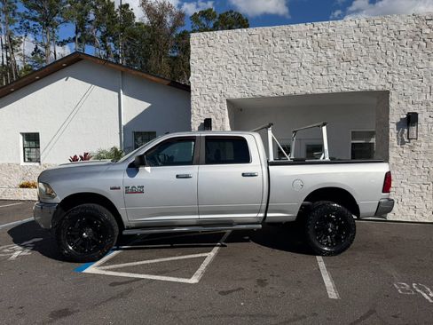 Used 2015 RAM 2500 SLT image 2