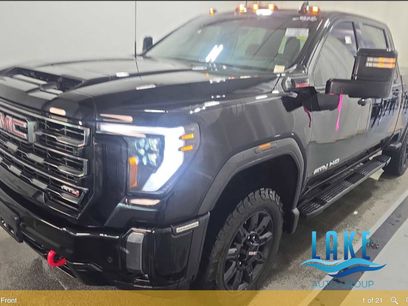 Used 2024 GMC Sierra 2500 AT4 w/ Technology Package