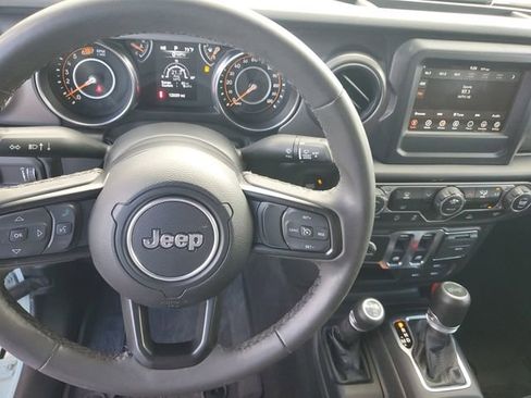 Used 2023 Jeep Wrangler Sport AWD/4WD image 21