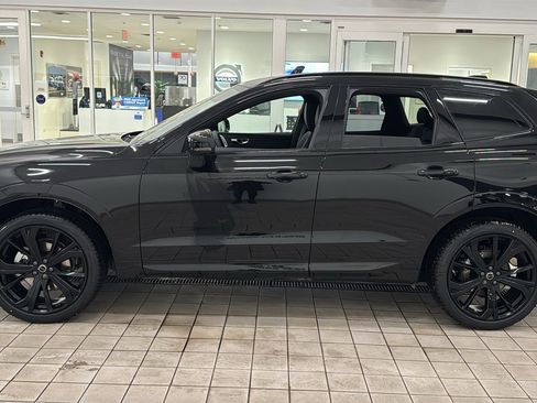 New 2026 Volvo XC60 B5 Ultra w/ Protection Package Premier image 8
