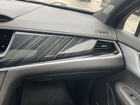 Certified 2024 Cadillac XT6 Premium Luxury w/ Technology Package image 16