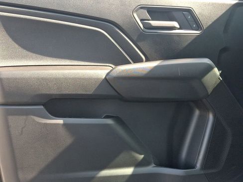 New 2026 Chevrolet Colorado Trail Boss w/ Midnight Edition AWD/4WD image 11