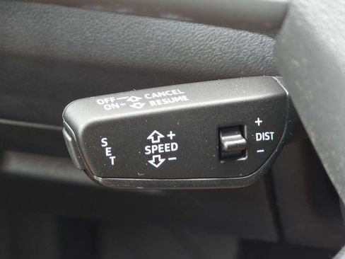 New 2025 Audi Q5 Premium Plus w/ Premium Plus image 19