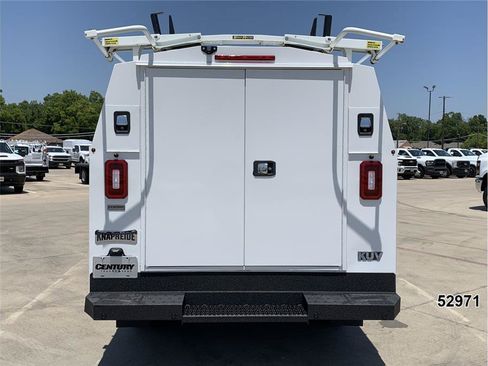 Used 2021 GMC Savana 3500 w/ Power Convenience Package RWD image 9