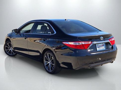 Used 2015 Toyota Camry XSE image 6