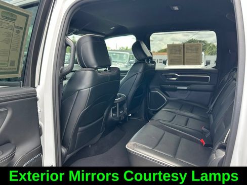 Used 2025 RAM 1500 Laramie AWD/4WD image 33