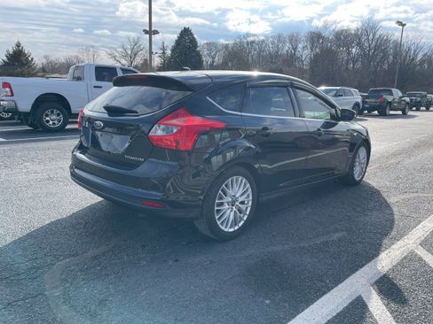 Used 2014 Ford Focus Titanium image 6