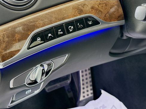 Used 2015 Mercedes-Benz S 65 AMG Sedan image 10