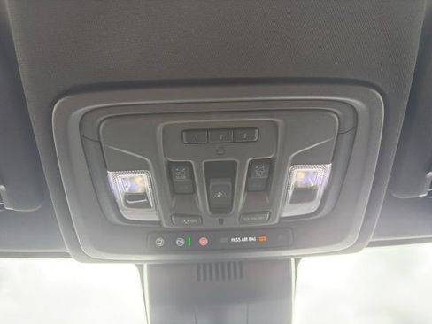 Used 2023 GMC Sierra 1500 AT4 w/ Technology Package AWD/4WD image 12