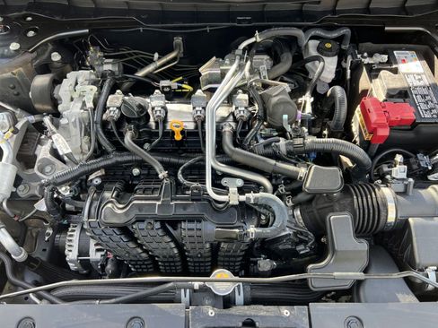 Used 2025 Nissan Altima 2.5 SV image 25