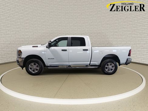 Used 2026 RAM 2500 Big Horn AWD/4WD image 8