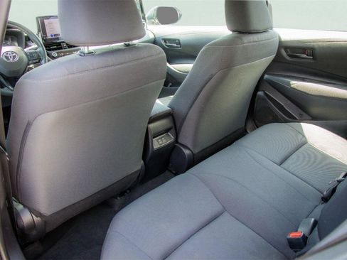 Used 2024 Toyota Corolla LE FWD image 10