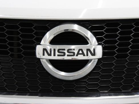 Used 2017 Nissan Versa Note S Plus image 21