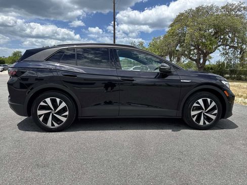Used 2023 Volkswagen ID.4 Pro RWD image 7