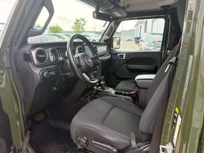 Used 2021 Jeep Gladiator Sport