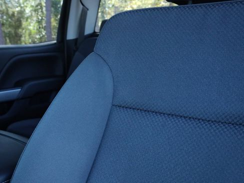 Used 2018 Chevrolet Silverado 1500 LT w/ All Star Edition image 36