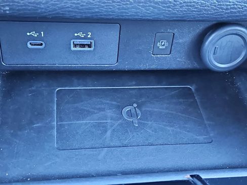 Used 2024 Mitsubishi Outlander SE image 31