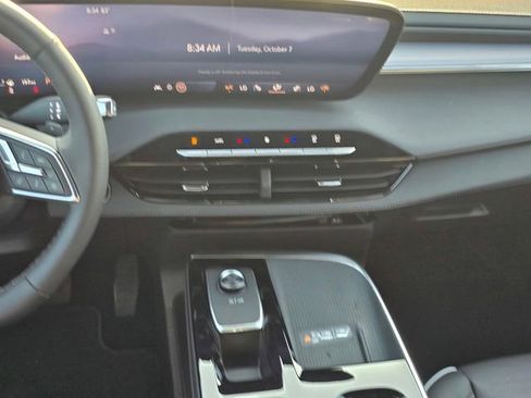 New 2026 Buick Enclave Sport Touring w/ Power Package image 15