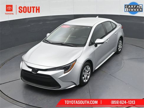 Used 2023 Toyota Corolla LE image 50
