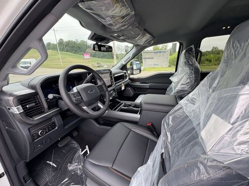 New 2026 Ford F350 Lariat w/ Black Appearance Package image 35