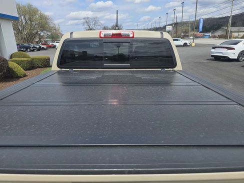 Used 2022 Chevrolet Colorado Z71 image 5